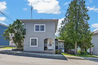 Detached in Stone Mills