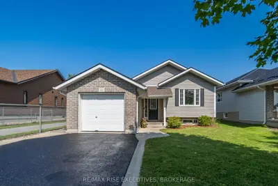 Detached in Loyalist