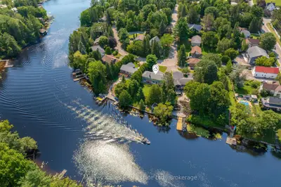 40 King Crescent, Huntsville, On P1h 1x6