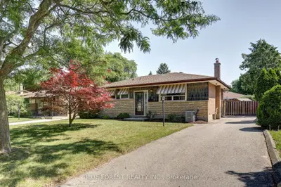 123 Aponi Crescent, London East, On N5v 2v3