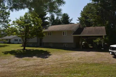 107 SOUTH BAPTISTE LAKE Road, Hastings Highlands, ON K0L 1C0