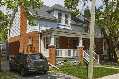 256 Collingwood Street, Kingston, On K7l 3x8