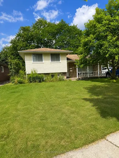 Detached in Welland