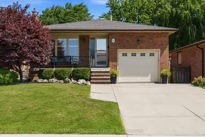 Detached in Hamilton