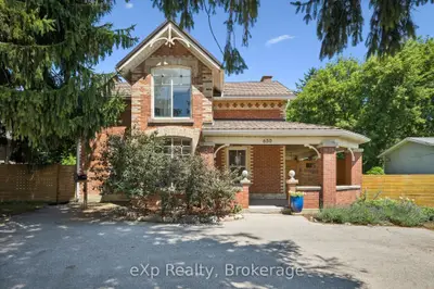 650 St David St, North Road, Centre Wellington, On N1m 2k7
