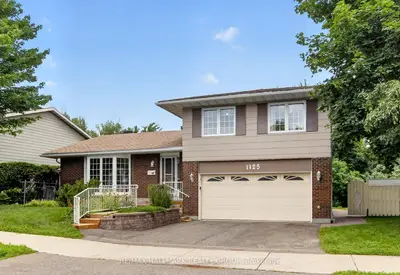 Detached in Hunt Club - Windsor Park Village and Area
