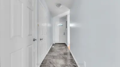 95 Huron Green S, London East, On N5v 3s8