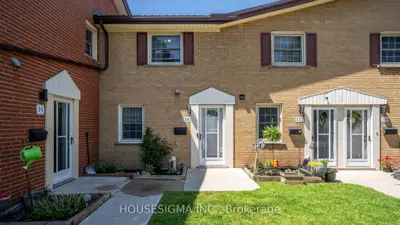 16 Arbour Glen Crescent, London East, On N5y 1z9
