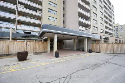 15 Albright Road 811, Hamilton, On L8k 5j2