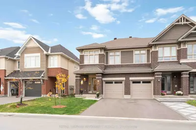 221 Finsbury Avenue, Stittsville - Munster - Richmond, On K2s 2x9