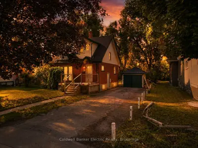 78 Melbourne Street W, Kawartha Lakes, On K9v 2t3