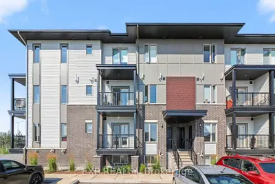 Att/Row/Townhouse in Orleans - Cumberland and Area