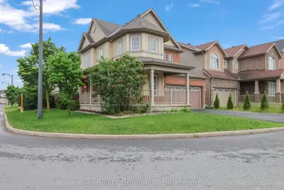 3022 Freshwater Way, Barrhaven, On K2j 3v5
