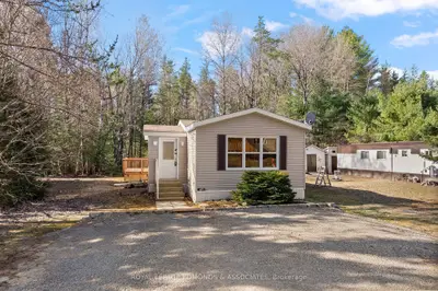 5 Hunters Run Lane, Laurentian Hills, On K0j 1j0