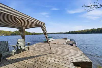 115 Blackstone Lake Water, The Archipelago, On P2a 0b7