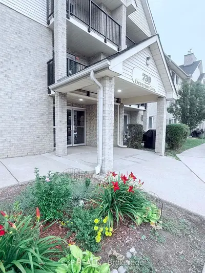 739 Deveron Crescent 210, London South, On N5z 4y1