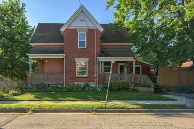 447 Woodman Avenue, London East, On N5w 4a1