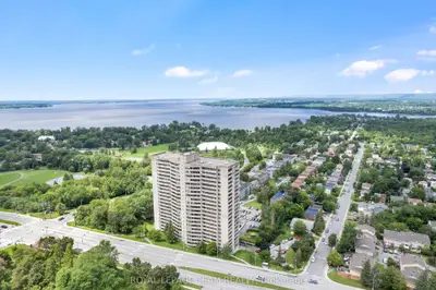 415 GREENVIEW Avenue 1402, Britannia - Lincoln Heights and Area, ON K2B 8G5