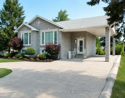 Duplex in Casselman