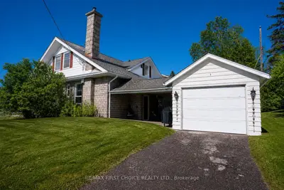 43 Summit Avenue, Thunder Bay, On P7b 3n7