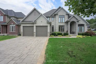 2330 Dauncey Crescent, London North, On N5x 0m2