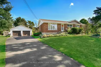 Detached in Elizabethtown-Kitley