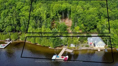 3978 South Portage Road, Huntsville, On P1h 2j3