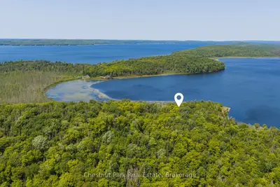 Part 8,9,10  Pool Lake Con 2 Pt Lot 19 Rp 42r18158, Strong, On P0a 1z0