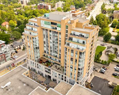 Condo Apartment in Waterloo