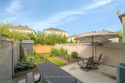 358 Aldworth Private, Stittsville - Munster - Richmond, On K2s 0m9