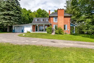 124 Hunters Bay Drive, Huntsville, On P1h 1m9