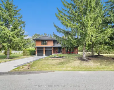 19 Newland Drive E, Barrhaven, On K2j 3z8