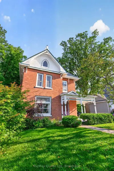 97 St Lawrence Street W, Centre Hastings, On K0k 2k0