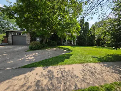 5896 Valley Way, Niagara Falls, On L2e 1y1