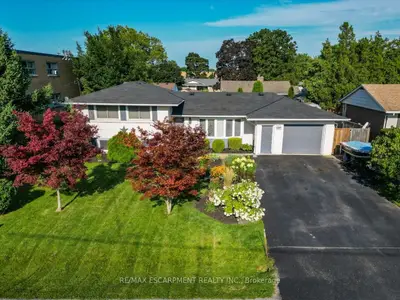 Detached in Lincoln