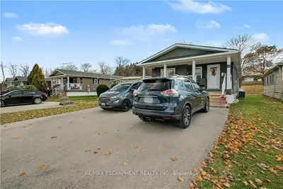 1429 Sheffield Road 16, Hamilton, On N1r 8b2