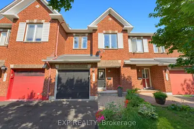 Att/Row/Townhouse in Orleans - Cumberland and Area