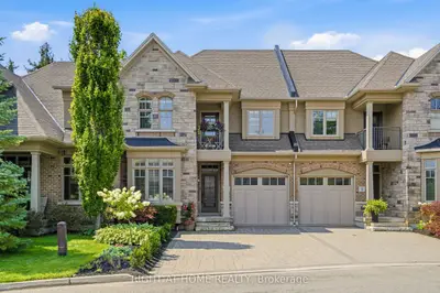 Att/Row/Townhouse in Niagara-on-the-Lake