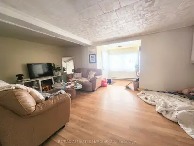 12 - 12a Cartier Avenue, Cornwall, On K6j 4b4