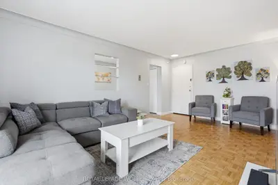 87 St George Street 403, Brantford, On N3r 1v5