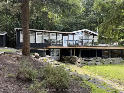 1002 Ahmic Drive N, Muskoka Lakes, On P0b 1g0