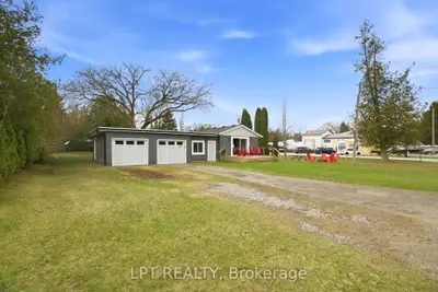 7597 Biddulph Street, Lambton Shores, On N0m 2l0