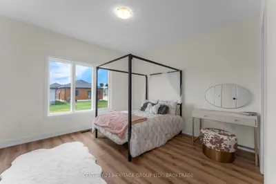 60 Dusenbury Drive, Loyalist, On K0h 2h0