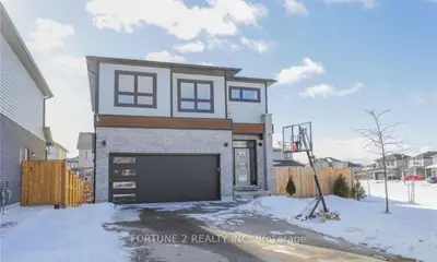 Detached in London North