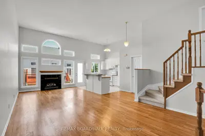5 Maple Park Private, Blossom Park - Airport And Area, On K1t 4a6