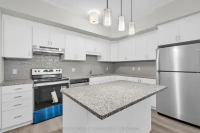 25 Isherwood Avenue N 69, Cambridge, On N1r 0e2