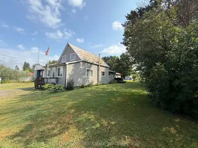11942 Hwy 522 Highway, Parry Sound Remote Area, On P0h 1s0