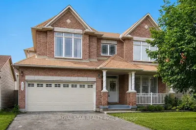 Detached in Barrhaven