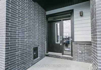 Att/Row/Townhouse in Kanata