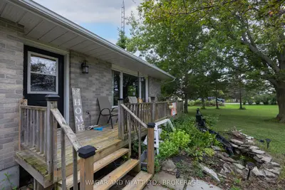 7414 2 Highway, Tyendinaga, On K0k 2n0